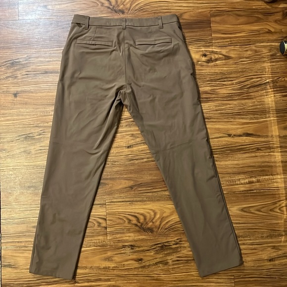 lululemon Commission Classic Mocha - sz 34 - Picture 4 of 4